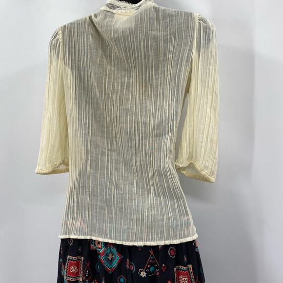 Vintage ms. Paquette sheer ruffle blouse - Picture 4 of 5